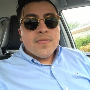 Meet your Posher, Daniel